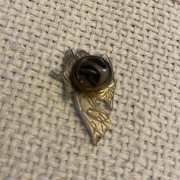 Angel Pin - Picture 2 of 2